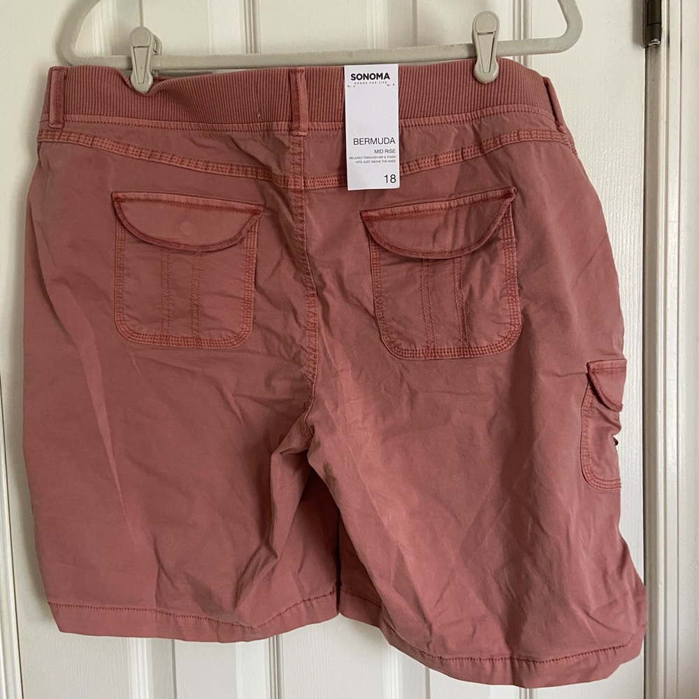 Sonoma cargo shorts- washed salmon color - Picture 2 of 6